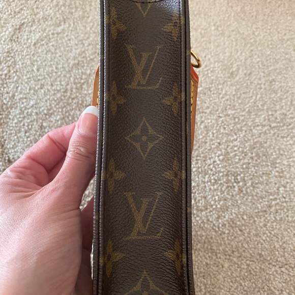 Never Used! Louis Vuitton Petit Sac Plat - Picture 11 of 12